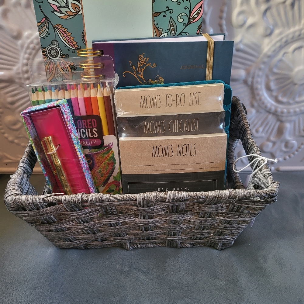 Mother's stationery gift basket